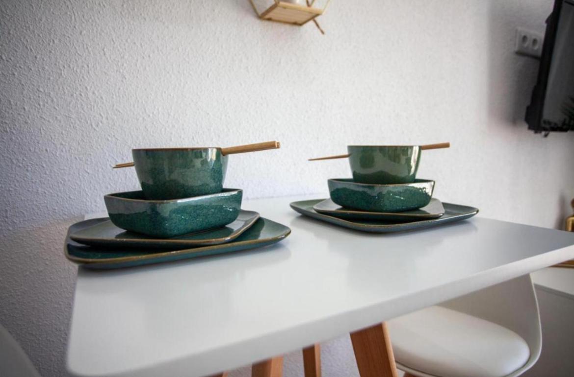Ole Studio Apartment ロハレス エクステリア 写真
