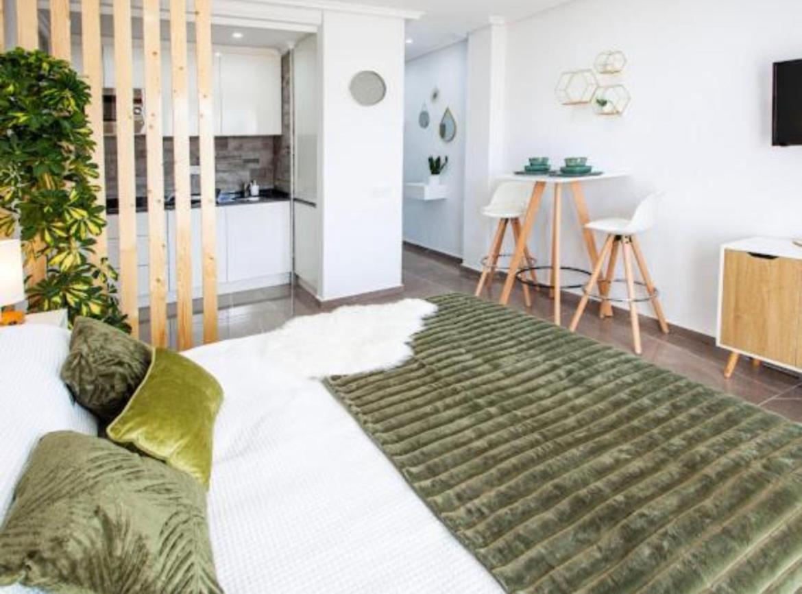 Ole Studio Apartment ロハレス エクステリア 写真